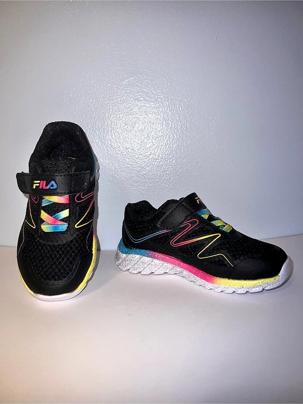 Fila Girl’s Sneakers in Black with Rainbow Accents - NWOT - Toddler Size 8